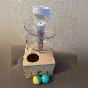 Lovevery ball run tower x2 balls